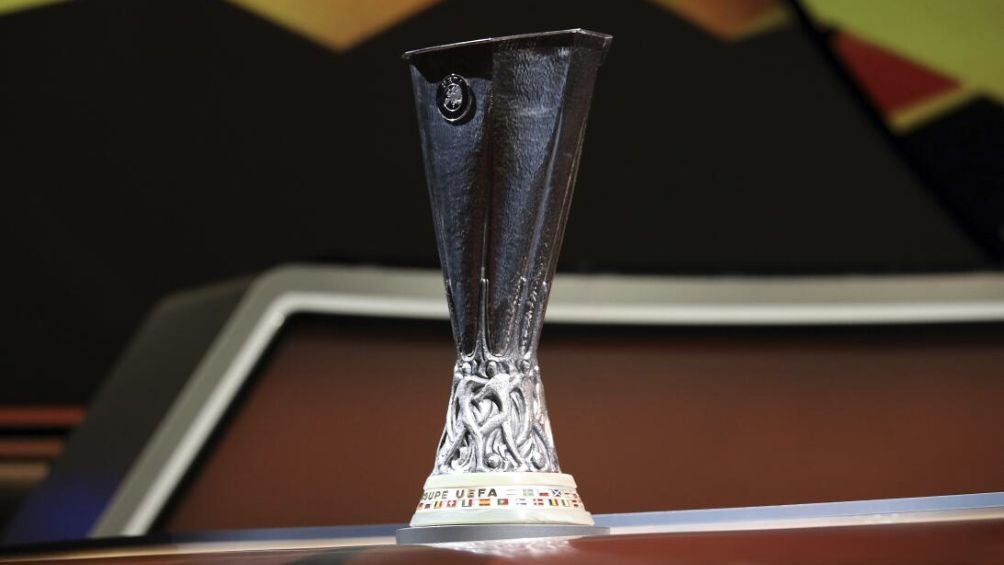 El trofeo de la Europa League