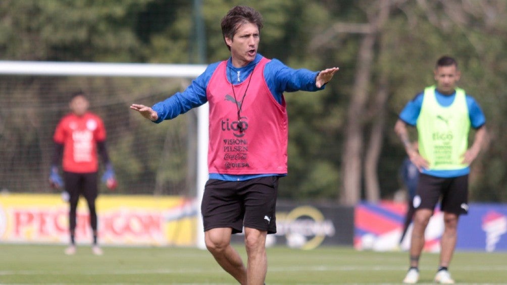 Guillermo Barros Schelotto agradeció al América por prestar a Bruno Valdez