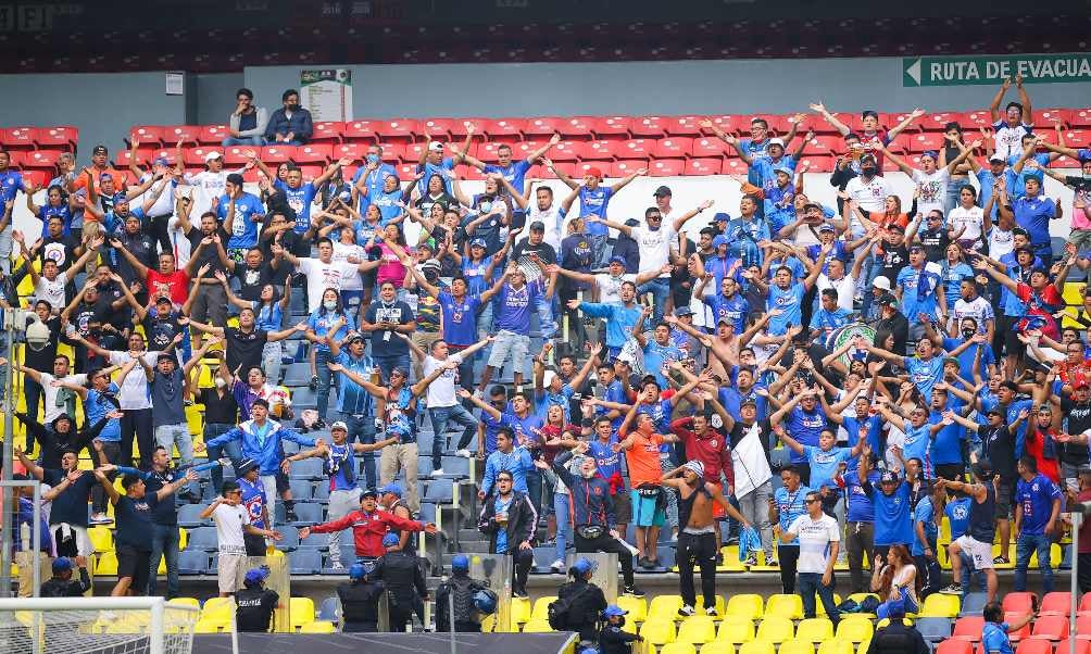 La afición ha mostrado su malestar tras la goleada 0-7