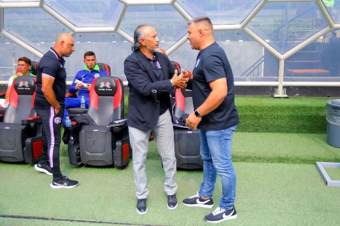 Raúl Gutiérrez y Mauro Gerk en saludo