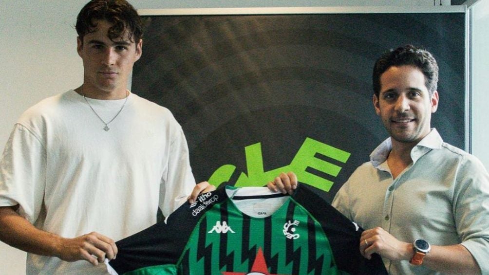 Teun Wilke vio acción con el Cercle Brugge de Bélgica