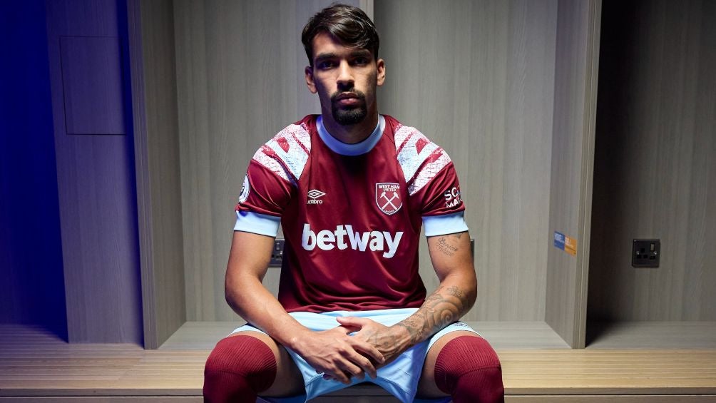 Lucas Paquetá con la equipación del West Ham