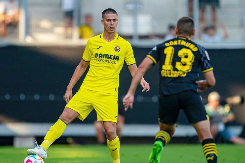 Juan Foyth durante un partido del Villarreal