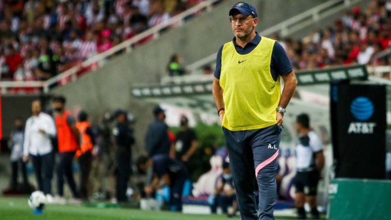 Andrés Lillini, técnico de los Pumas