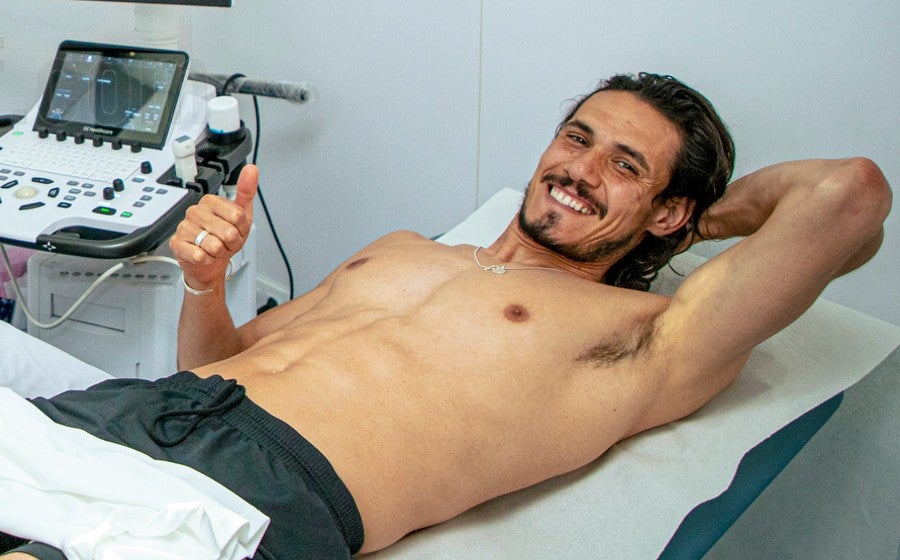 Cavani en pruebas médicas