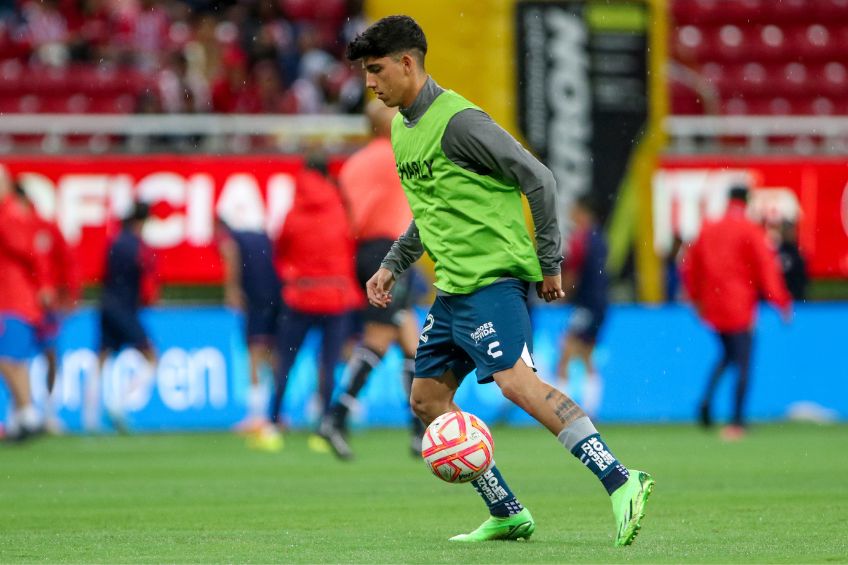 Kevin Álvarez previo a un partido de Pachuca