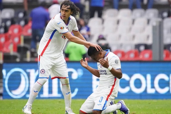 Cruz Azul se prepara para su duelo contra Bravos