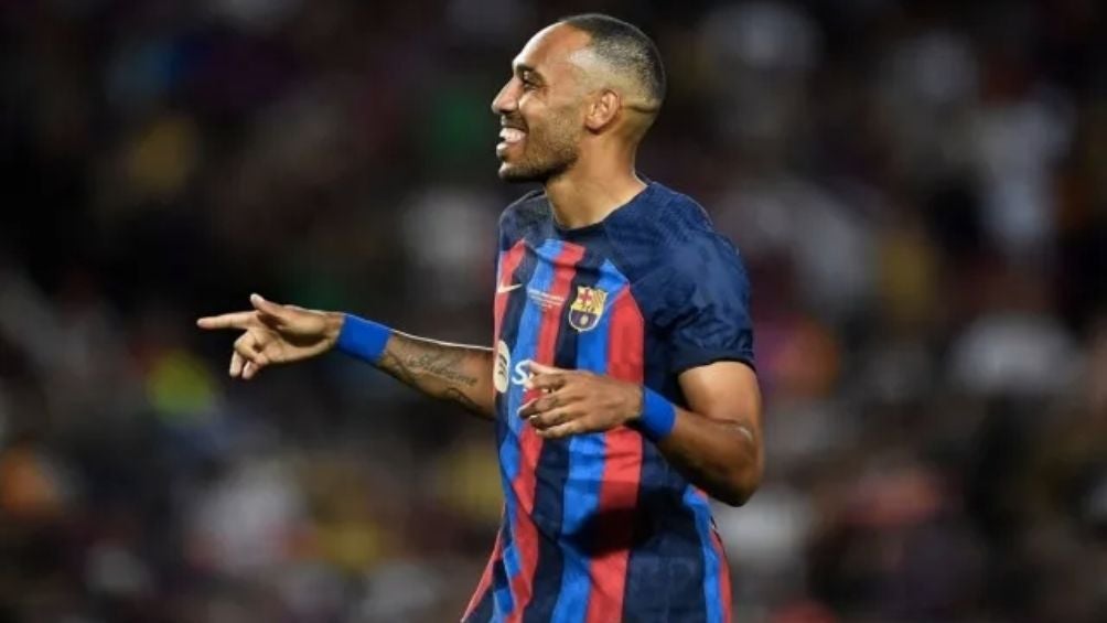 Aubameyang estaría dejando Barcelona