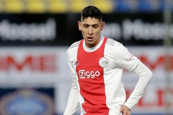 Edson podría salir del Ajax en invierno