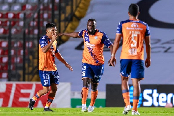 Jozy Altidore celebra con el Puebla