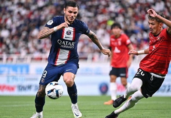 Mauro Icardi con el PSG en Japón