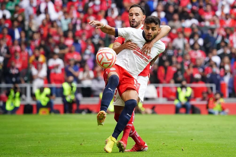 Chivas fue mejor que Toluca en el trámite del partido 