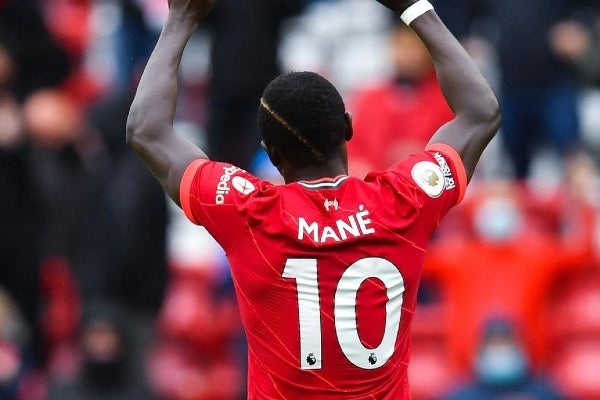 Mané marcó su paso en el Liverpool 