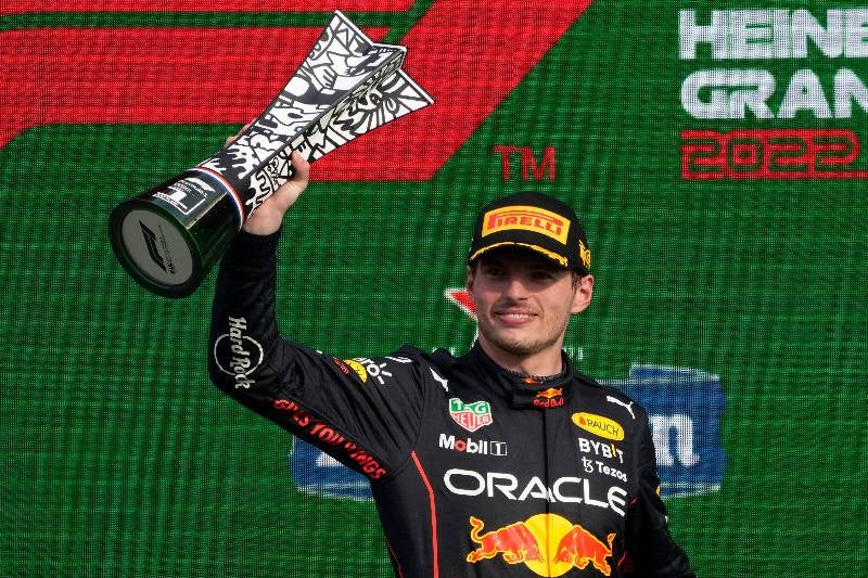 Max Verstappen es festejo