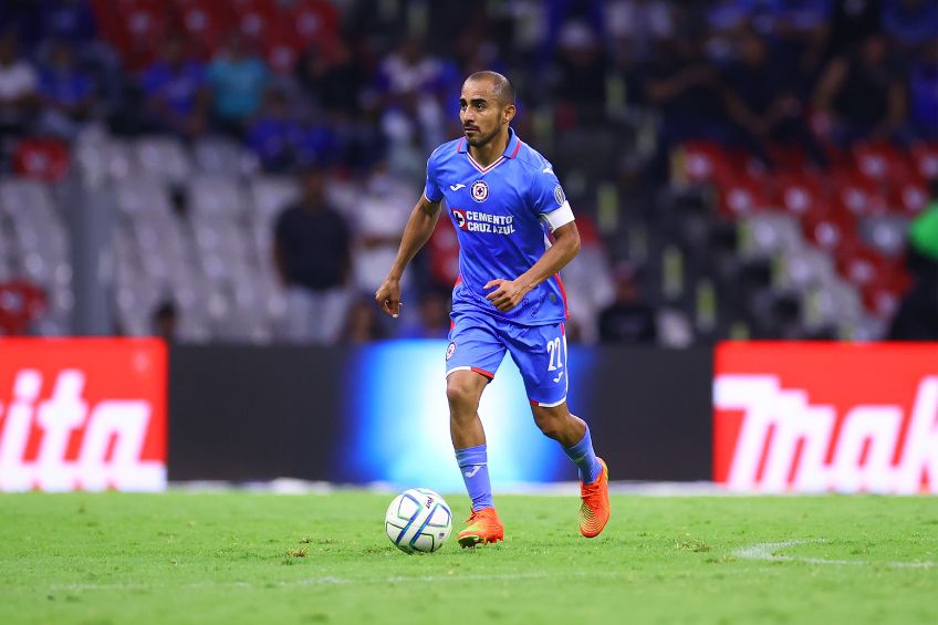 Rafael Baca durante un partido de Cruz Azul