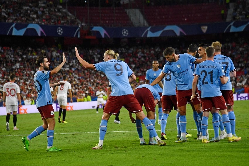 Manchester City en celebración de gol