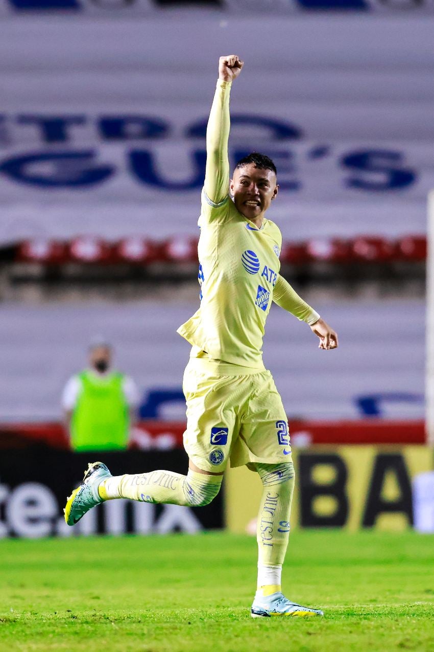 Emilio Lara en un partido de América