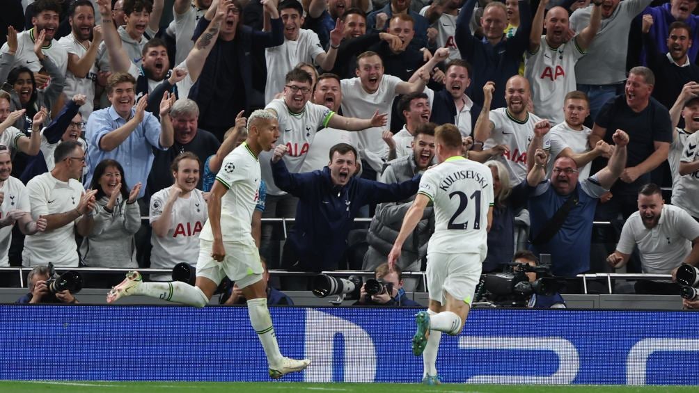 Tottenham en festejo de gol