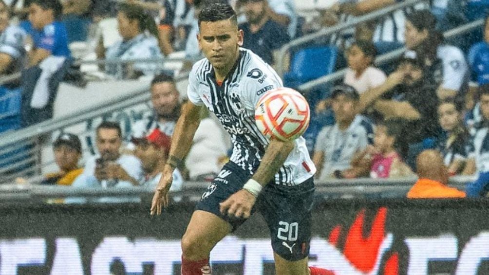 Sebastián Vegas, defensa de los Rayados