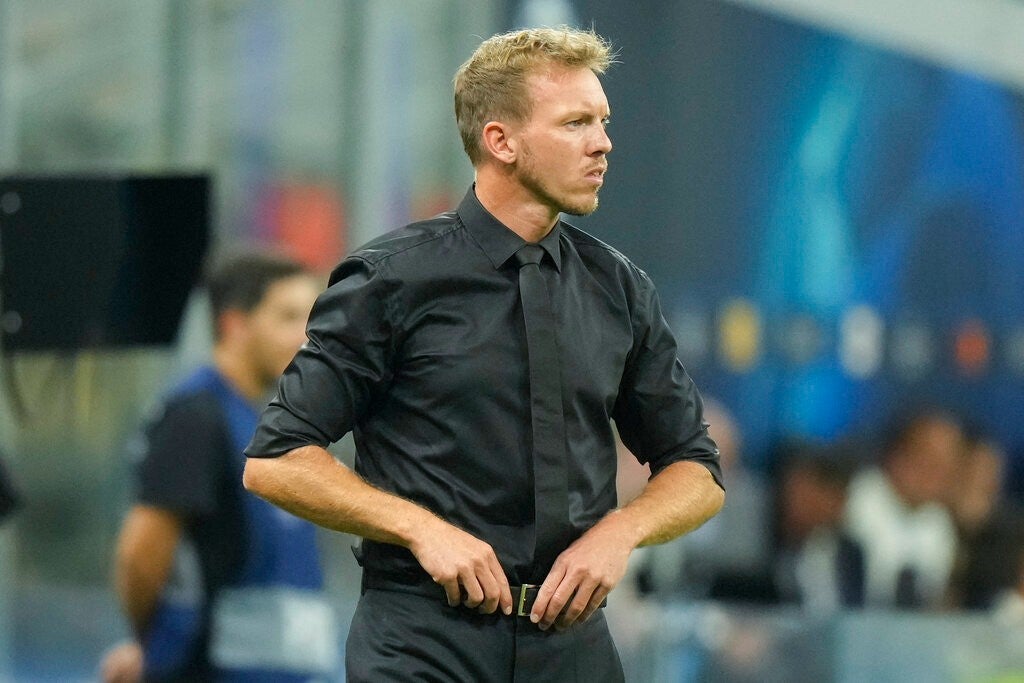 Julian Nagelsmann no ha encontrado como suplir a Lewandowski