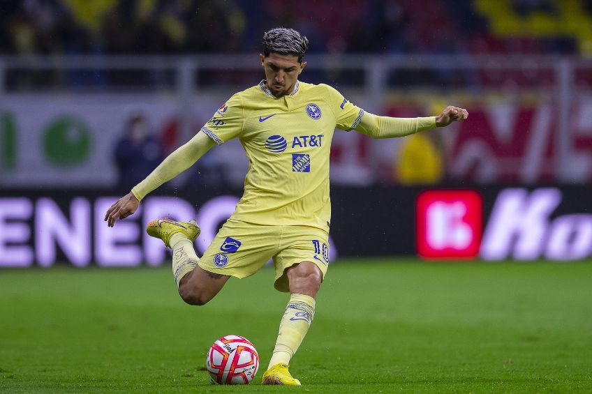 Diego Valdés durante un partido del América