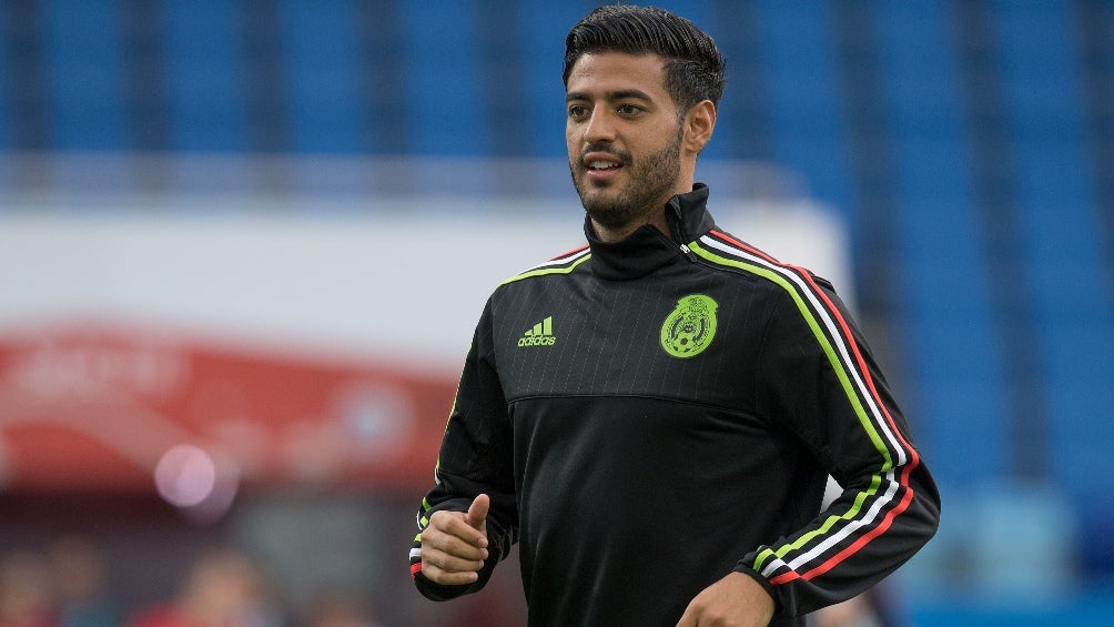 Carlos Vela en entrenamiento con la Selección Mexicana