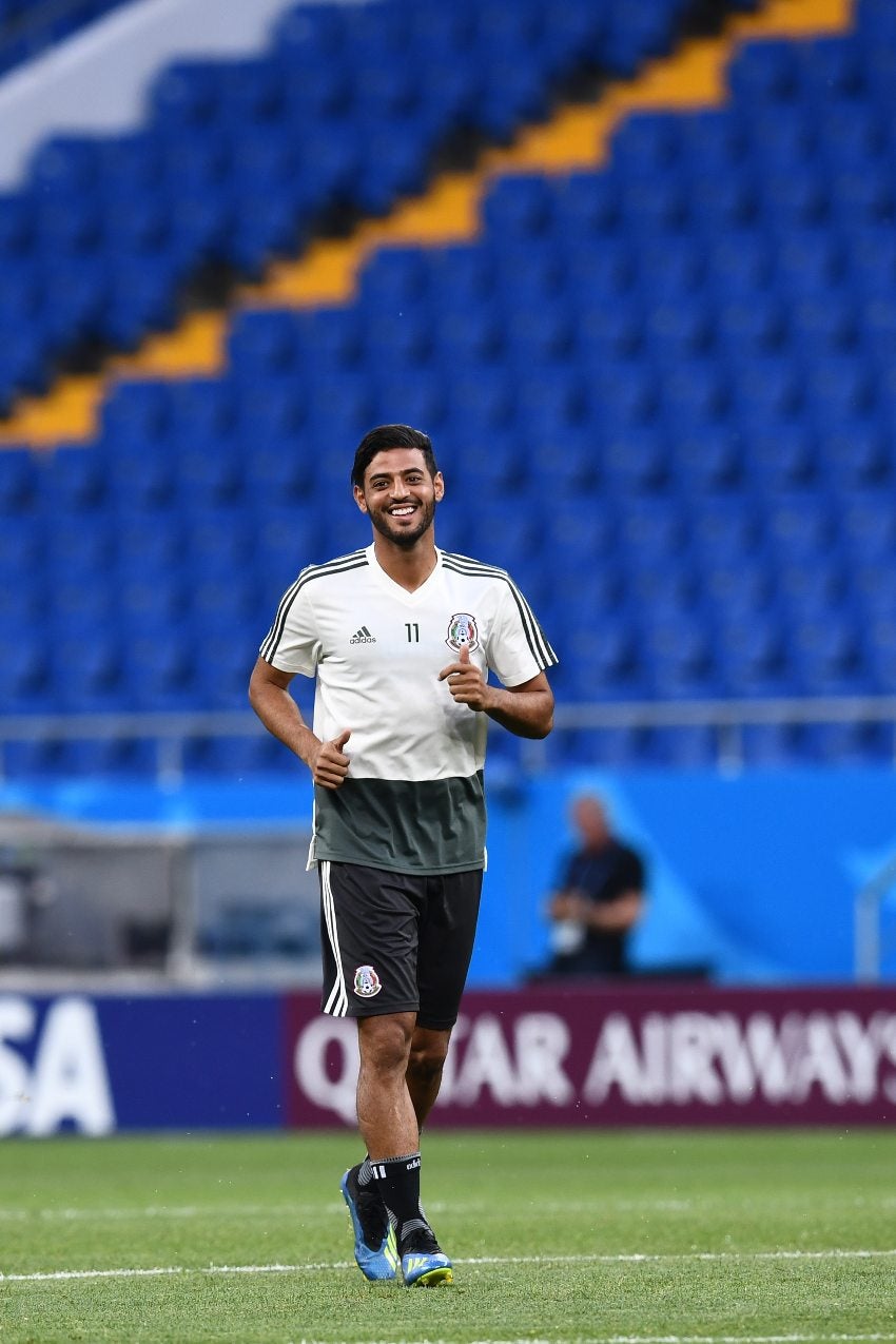 Carlos Vela en entrenamiento con la Selección Mexicana