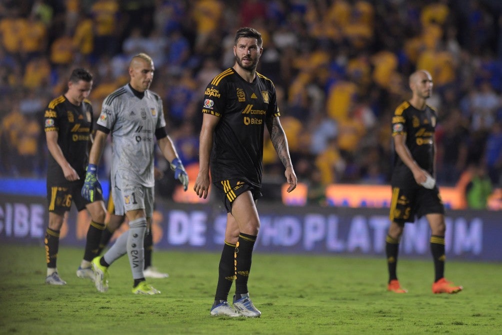 Tigres salió abucheado en el Volcán