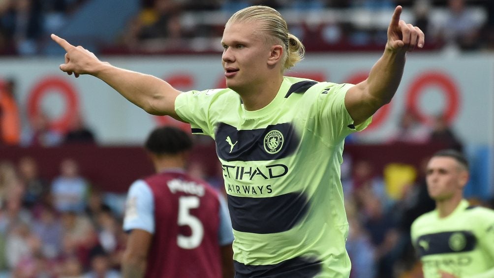 Erling Haaland en festejo de gol con Manchester City