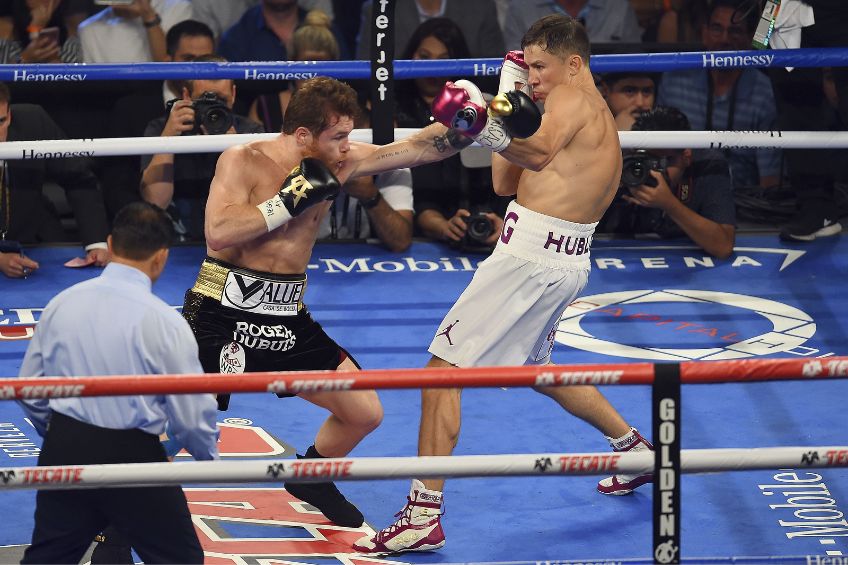 Canelo y Golovkin durante una pelea