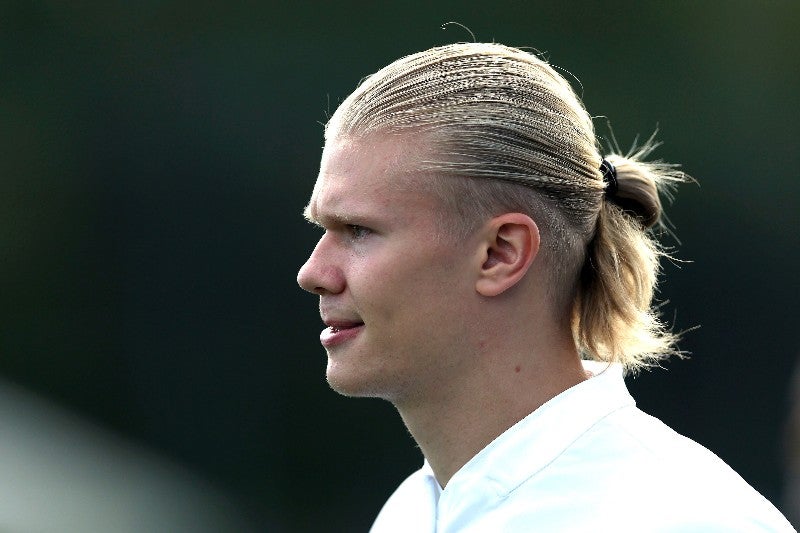 Erling Haaland en entrenamiento con Manchester City