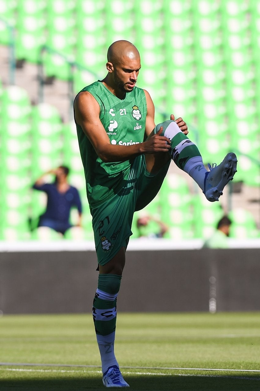 Dória en un partido de Santos 