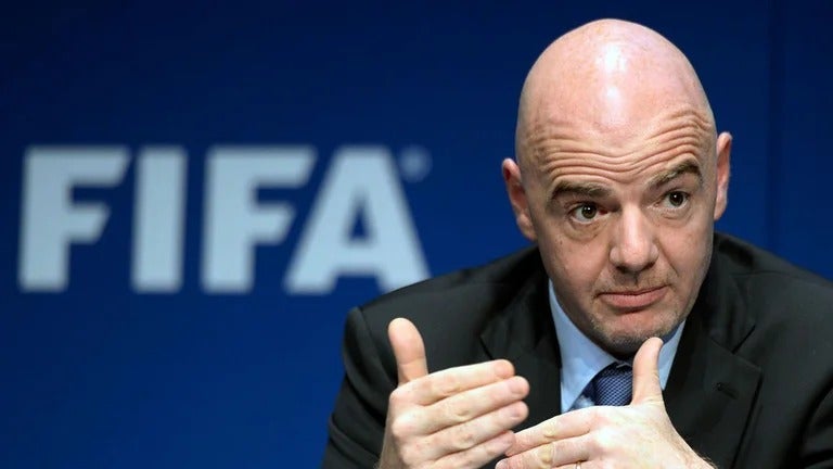 Gianni Infantino en conferencia de prensa