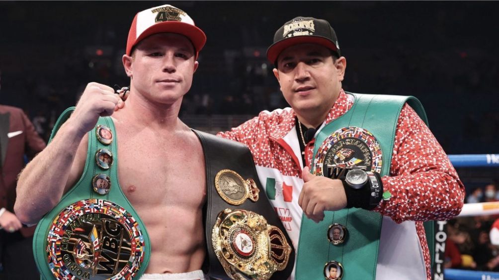 Canelo y Eddie Reynoso