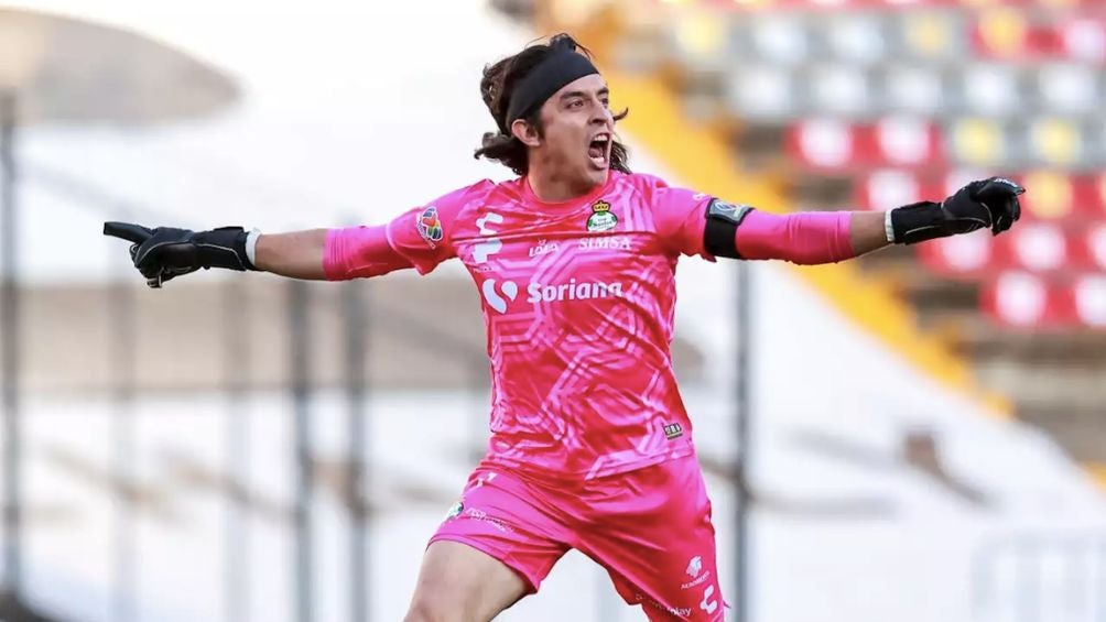 Acevedo celebra su gol ante Querétaro 