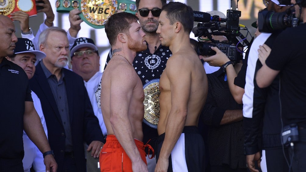 Canelo Álvarez y Golovkin vencieron a la báscula en la ceremonia de pesaje