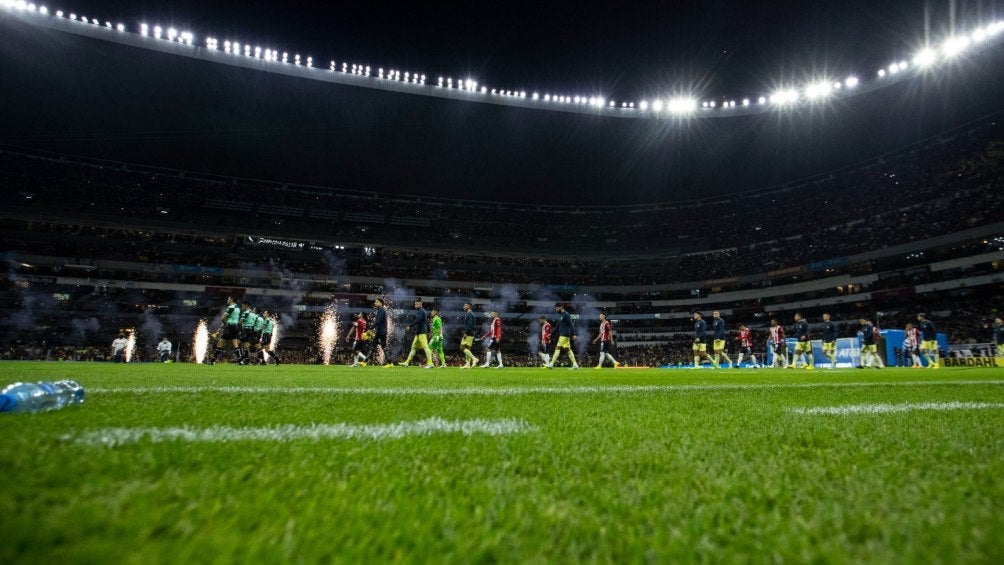 El Estadio Azteca en el Clásico Nacional