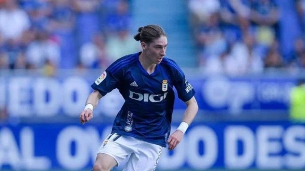 Marcelo Flores con el Real Oviedo