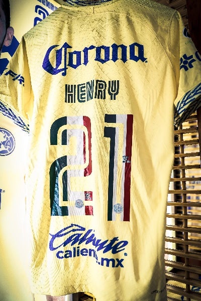 La playera de Henry Martín