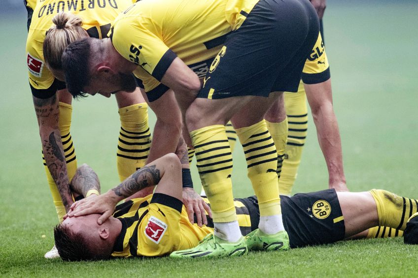 Marco Reus tras lesionarse