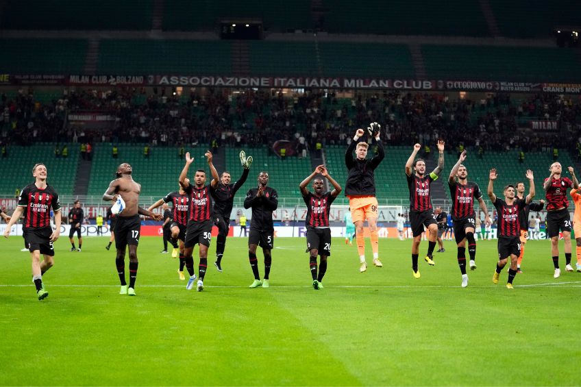 Jugadores del AC Milan tras un partido