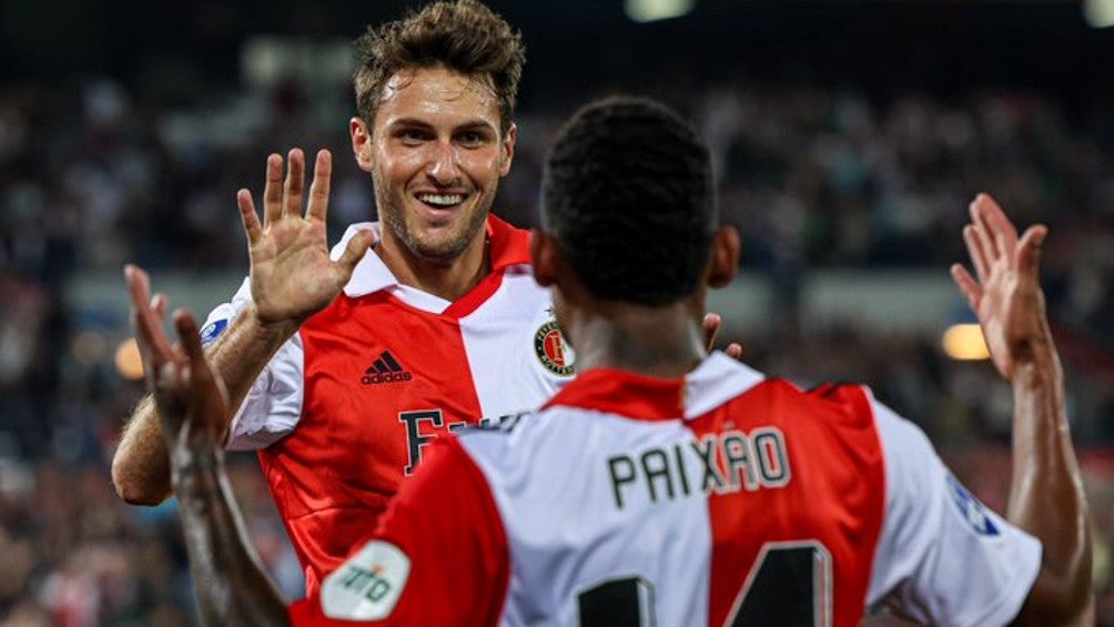 Santiago Giménez celebra con el Feyenoord 