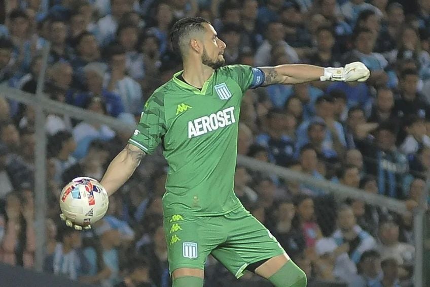 Gabriel Arias durante un partido de Racing