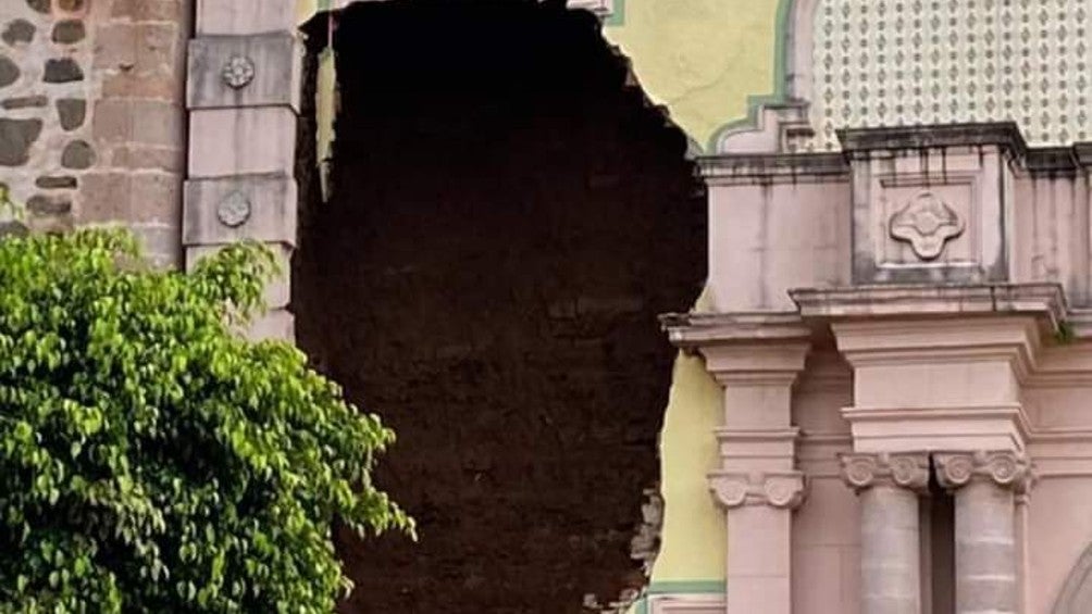 Afectaciones en la Parroquia De San Miguel Arcángel durante el sismo del 19 de septiembre de 2022