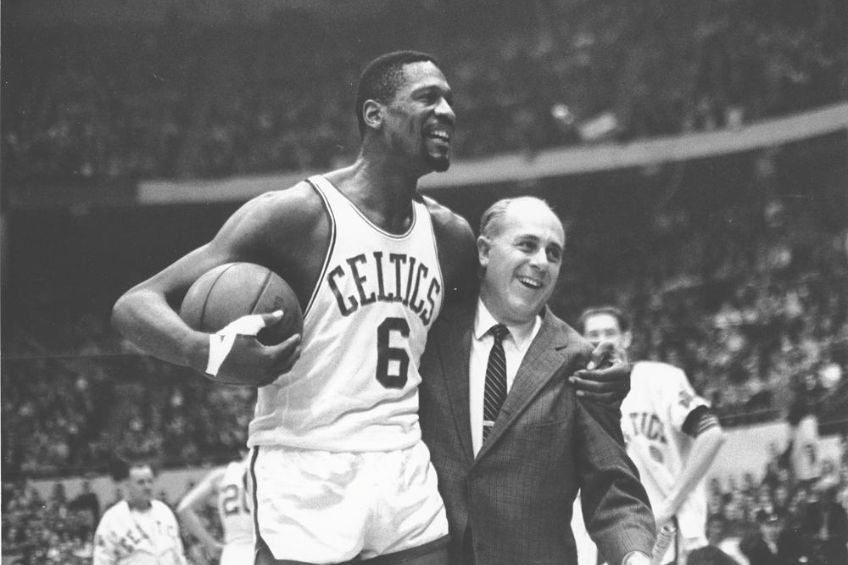 Bill Russell durante un partido