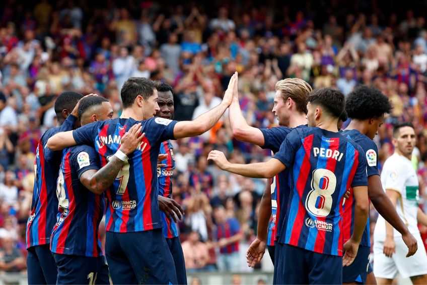 Jugadores del Barcelona festejando un gol