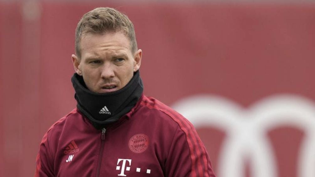 Naggelsman en un entrenamiento con el Bayern