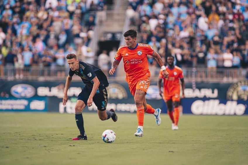 Brandon Vázquez durante un partido de Cincinnati