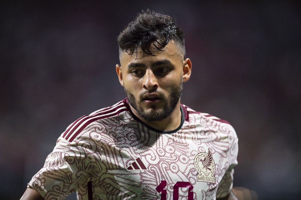 Alexis Vega apunta para ser titular en Qatar 2022