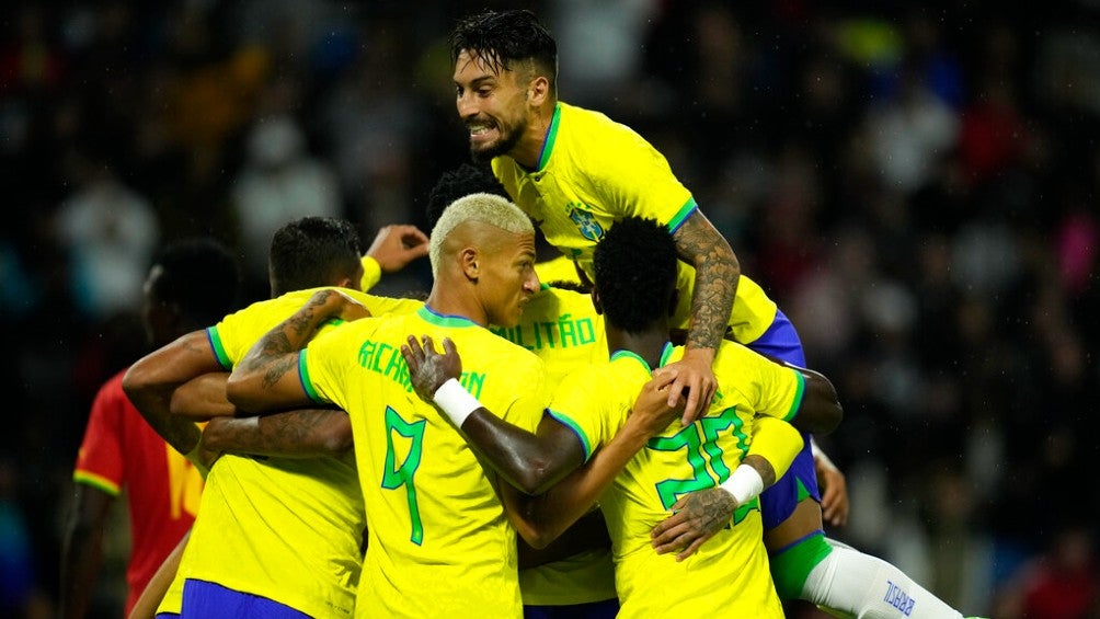 Brasil goleó 3-0 a Ghana en amistoso internacional